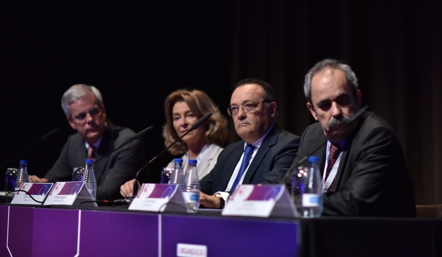 Prémio Nacional de Gastrenterologia entregue na Sessão de Abertura