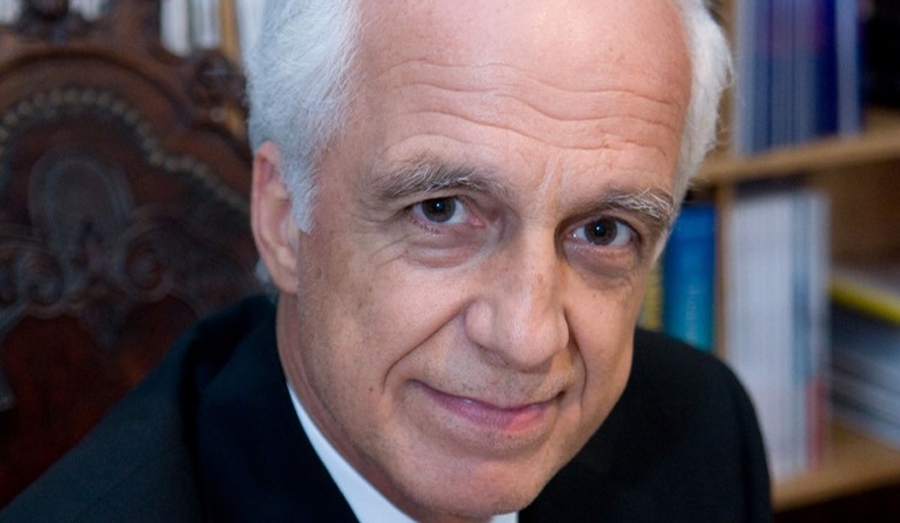 Cirurgia e obstipação severa